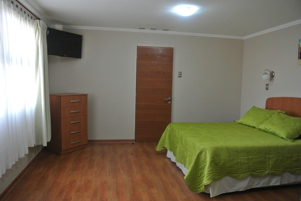 Hostal Solaris Ла-Серена Номер фото